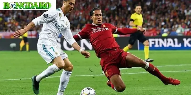 Đây là vị trí có nhiệm vụ bảo vệ vòng cấm đội nhà