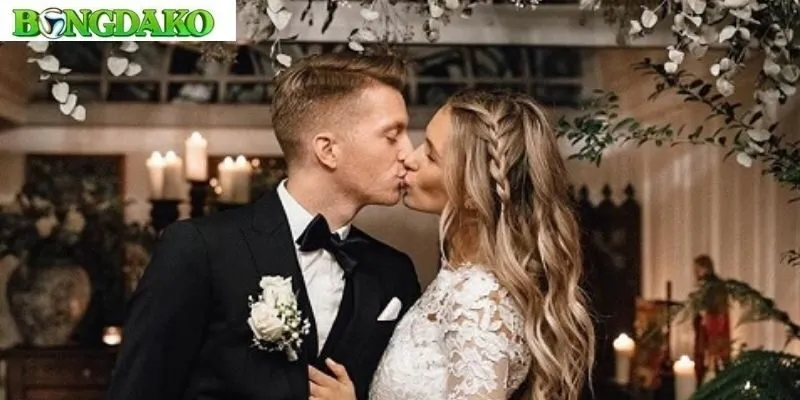 Mối tình của Marco Reus và Scarlett Gartmann